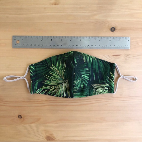 2 for 25$ Custom Handmade Face Mask / Black Liner - Picture 5 of 11